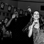 Yudje,  Emilie : Salsa con afro, Son, Salsa inter, style : tours et haut du corps